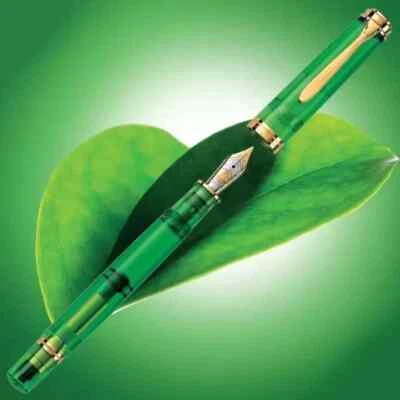 Demonstrador verde PELİKAN Souverän® M800 EF NİB - Imagem 1 de 4