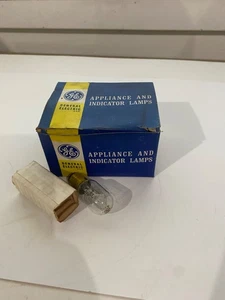 GE 15T7DC Full Box of 12 Clear Indicator lamp bulb GE 15 Watt T7 120 Volt NEW - Picture 1 of 4