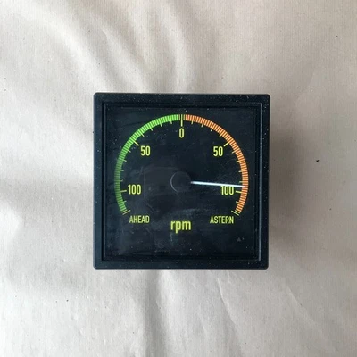 INDICADOR RPM ILUMINADO DEIF XL144 400058246.10 308075 Foto 1 de 4