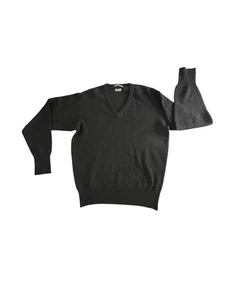 Vintage Alan Paine Bloomingdale’s Men’s V-Neck Lambswool Sweater Made in England - Picture 1 of 7