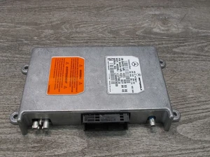 05-08 MERCEDES R171 SLK-CLASS VOICE COMMUNICATION CONTROL MODULE 2218205226 OEM - Picture 1 of 12
