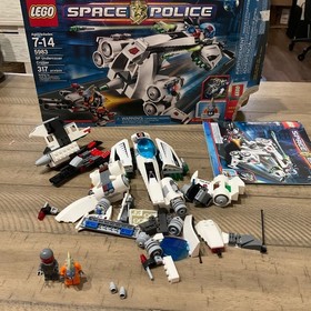 LEGO Space Police Undercover Cruiser Set 5983 w/Box & Figures