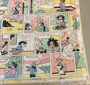 Tira cómica vintage de dibujos animados de animales de tela con estampado de algodón textil de Marcus Bros 58" cuadrados - Imagen 1 de 9