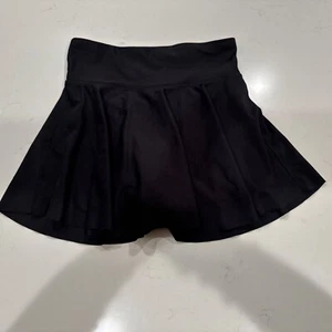 Old Navy Size L 10-12 High-Waisted PowerSoft Performance Skort for Girls Black  - Picture 1 of 3