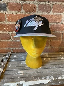 Vintage Los Angeles Kings Snapback Mütze THE GAME 1992 NHL EAZY-E NOS MIT ETIKETT - Bild 1 von 24