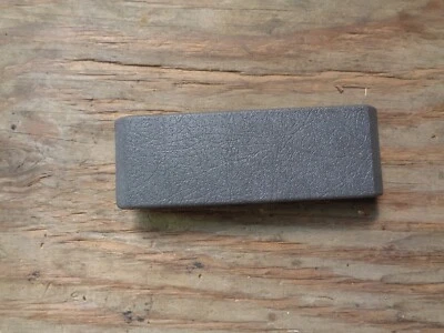 VOLVO 740 760 780 940  front left Kick panel trim GRAY  1265993 - Image 1 of 4