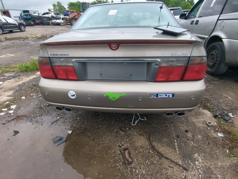 2000-2004 Cadillac Seville Rear Bumper Assembly Oem A5KY9 Foto 1 de 1