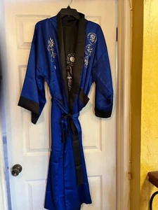 Unisex or Reversible Black/Blue Satin Kimono Robe Embroidered Dragon Asian Sz MD - Picture 1 of 10