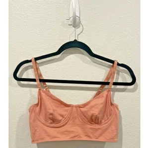 Bralette de coral OUT FROM UNDER talla M - Imagen 1 de 4