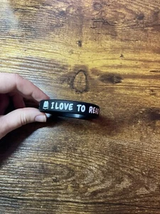 I Love To Read Silicone Bracelet - Picture 1 of 7