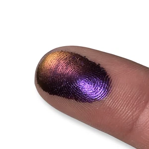 Butterfly Kisses - Multichrome Shimmer Eyeshadow - Picture 1 of 5