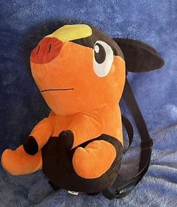 Mochila Pokémon Tepig Peluche con Cremallera y Correas Usada en Excelente Condición - Imagen 1 de 10