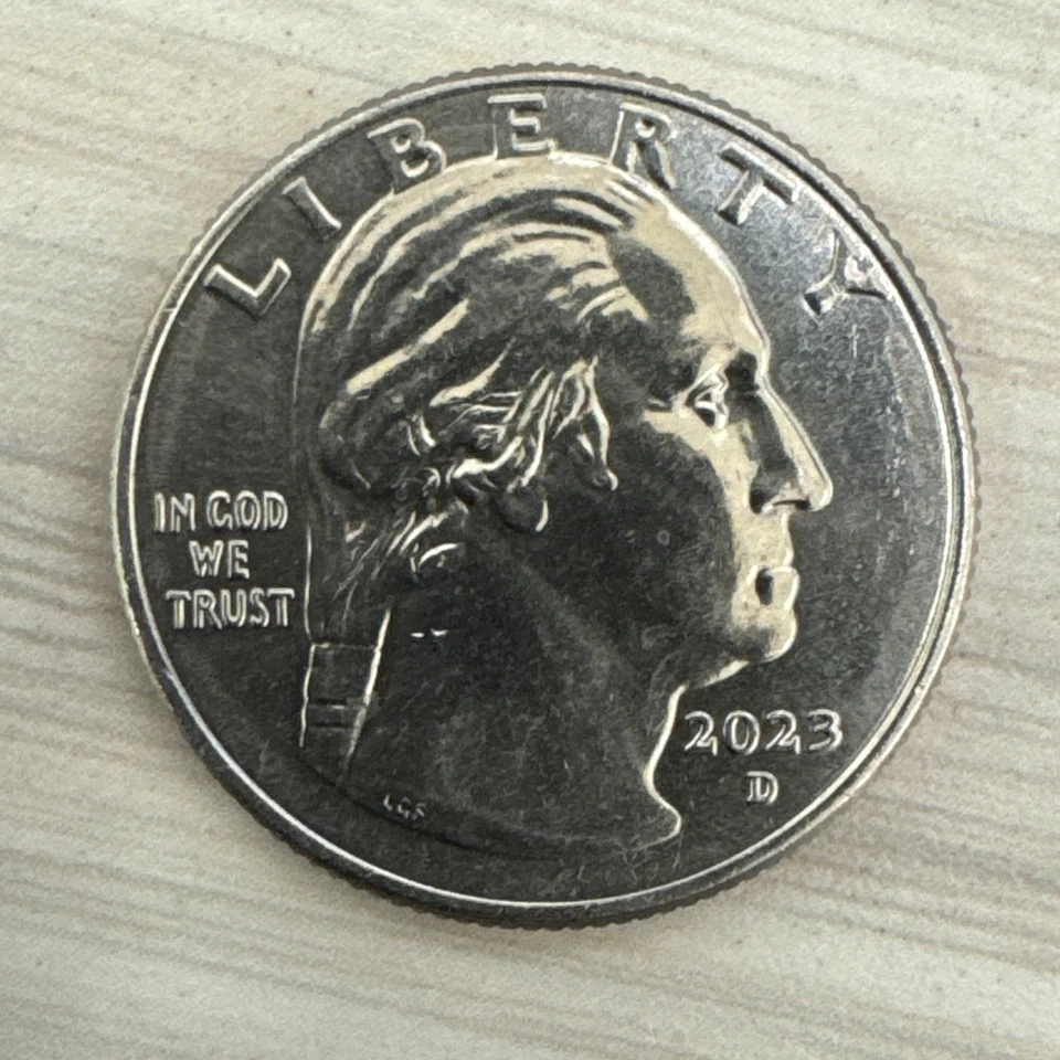 2023 D Jovita Idar 25 美分错误硬币完好“In Cod We Trust”稀有硬币 — 第 1/3 张图片