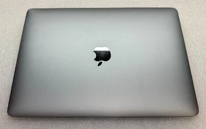 Apple MacBook Air (13-inch, 2018) 1.6GHz Core i5 16GB 256GB Space Gray (Grade D) - Afbeelding 1 van 6