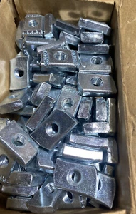 100 Pcs) T&B Superstrut AB100-3/8  Springless Channel Nut, 3/8-16 Thr, Zinc Galv - Picture 1 of 5