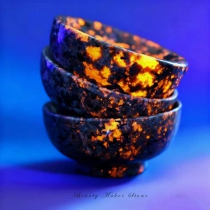Yooperlite Kristallschale UV reaktive Flamme Stein Kristall Heilung Geschenk & Wohndeko - Bild 1 von 11