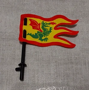 Lego bandera roja y amarilla vintage con dragón verde - Imagen 1 de 2