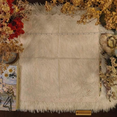 CELINE | Auténtico | 15x15 pulgadas | Algodón fino | Pañuelo de bolsillo | Pañuelo Foto 1 de 4