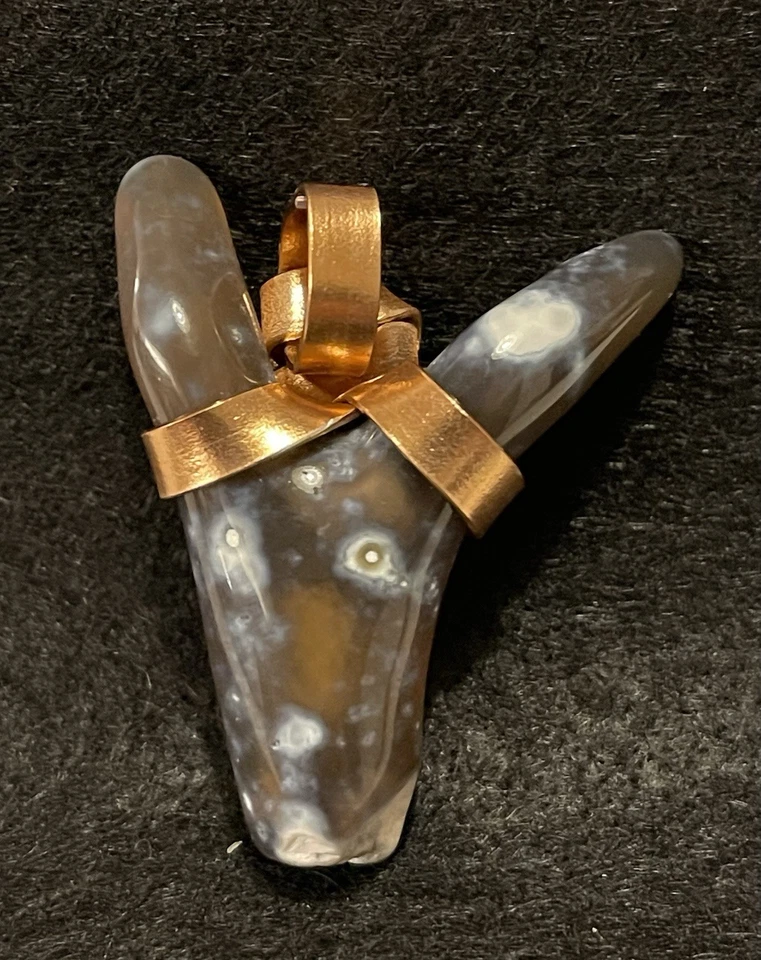 Rama de coral ágatizado Tampa Bay, colgante envolvente de alambre de cobre Foto 1 de 4