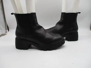 Altar’d State Johleen Black Platform Lug Heel Ankle Boots Womens Size 8.5 M - Picture 1 of 10