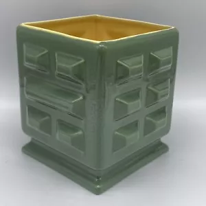 Plantadora verde cerámica de ala roja vintage con interior amarillo 1378 geométrica - Imagen 1 de 11