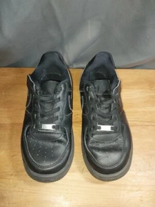 Nike Air Force 1 Low SP Triple Black fno237-001 Größe Y1 - Bild 1 von 7