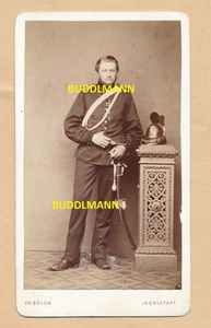 CDV Foto Bayern Offizier Raupenhelm Säbel 10.Inf.Rgt. Ingolstadt Epauletten - Bild 1 von 2