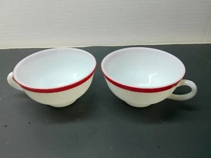 Pair of Vintage Pyrex Flamingo Pink Coral Band White Milk Glass Coffee Cups - Picture 1 of 2