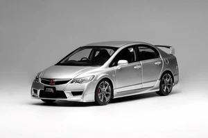 MOTORHELIX M85405 1/18 Honda Civic Type R FD2 2007 Late Version Metallic Silver - Picture 1 of 10