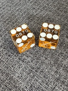 Wynn Hotel Casino Orange Dice 3/4” Pair Matching Numbers Las Vegas Nevada #0870 - Picture 1 of 4