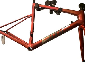 BMC TEAMMACHINE SLR CARBON FRAME  SIZE 56 PRISMA RED BRUSH ALLOY - Picture 1 of 6