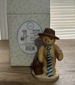 Cherished Teddies Waldo We Work Hard to Make You Happy NIB 661937 (signed) - Bild 1 von 4