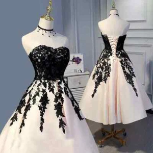 Vestido de novia corto de satén hasta el té apliques de encaje negro G - Imagen 1 de 7