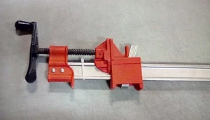 BESSEY 48" Morsetto per barra IBeam resistente per lavorazione del legno - Foto 1 di 2