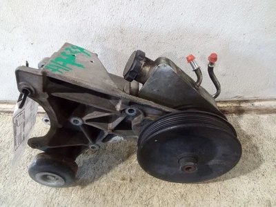 Power Steering Pump Fits 98-99 03-06 SUBURBAN 2500 3911474 - Imagem 1 de 4