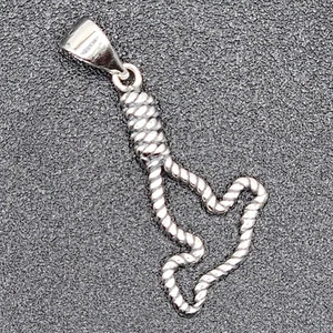 925 NEW Sterling Silver Pendant- Christian Dove 23mm Length 14mm Width FREE... - Picture 1 of 8