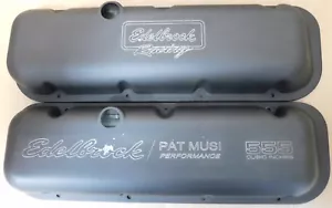 Edelbrock/Pat Muzi 555 BB Chevrolet Valve Covers, Aluminum, Black, Short - Picture 1 of 4