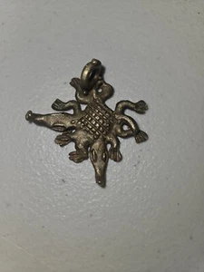 Vintage African Cross Crocodile Pendant Style of Ashanti Empire - Picture 1 of 4