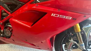 Ducati 1098 1198 848 Black Fairing Dzus Fastener Quick Release Studs Clips Bolts - Picture 1 of 9