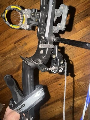 Diamond infinite edge pro compound Bow - Image 1 of 2