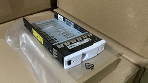HP 3par 8000 3.5" 710387-001 0974240-001 caddy tray w/screw - Afbeelding 1 van 5