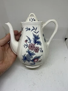 Caffettiera Wedgwood Williamsburg Potpourri NK-510 con coperchio usata in ottime condizioni - Foto 1 di 22