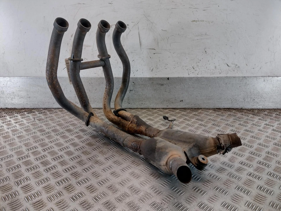 Suzuki GSX 1300 2012 Hayabusa tubos de escape Foto 1 de 4