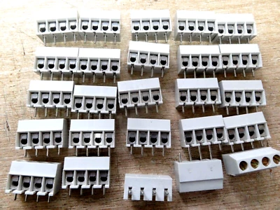 25x 4 way 5mm pitch pcb mount screw terminal  - Image 1 of 4