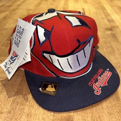 VINTAGE NWT 90' CLEVELAND INDIANS BIG INDIAN HEAD MLB BLUE/RED WOOL SNAPBACK - Image 1 of 4