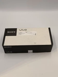 Adaptador de CA Sony Vaio VGP-AC19V51 NUEVO Genuino - Imagen 1 de 3
