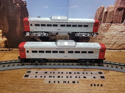 Williams O Gauge Santa Fe RDG Powered & Non Powered Cars  - Image 1 of 4