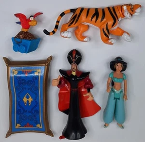 Aladdin Disney Figures Lot Of 5 - Jasmine Jafar Rajah Iago Magic Carpet - Picture 1 of 3