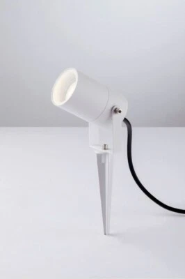 PROIETTORE FARO FARETTO LED 9W DA GIARDINO CON PICCHETTO IP54 ATTACCO GU10 - Immagine 1 di 4