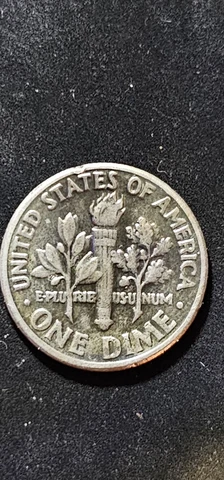 1983 P Broad Struck Dime Error U.S. Roosevelt Dime Error Coin Improper Annealing Cover